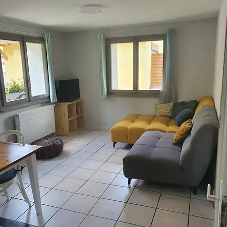Appartement Fully דירה *